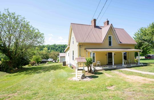 Two Story Farmhouse, front yard, front porch