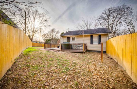 back yard, back deck, fence, cottage, vinyl siding, windows, exterior entry