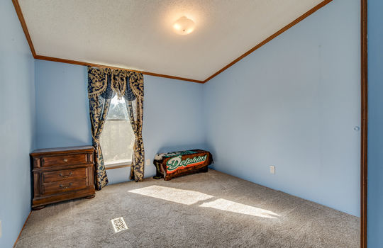 third bedroom, carpet, window