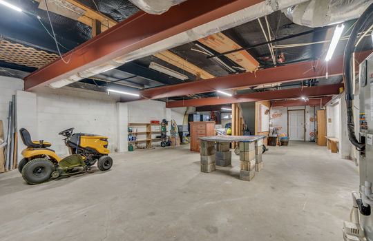 basement/garage, concrete flooring