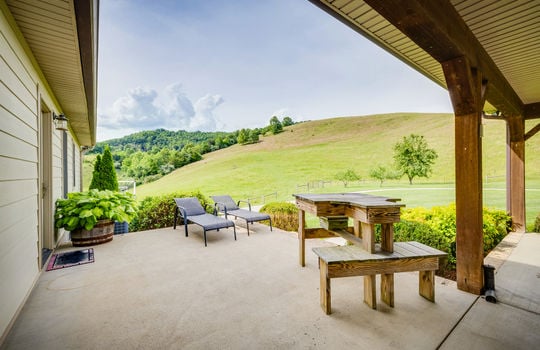 craftsman style home, patio space, covered carport, HardiPlank Siding, pasture, yard