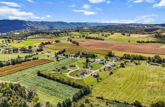 aerial view of neighborhood, home, mountains