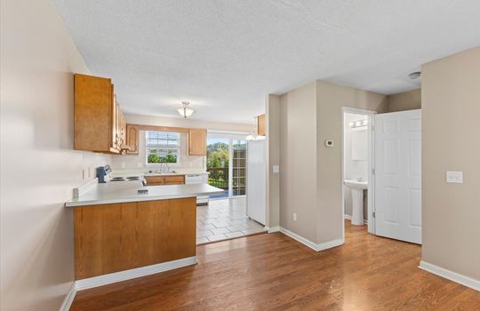 open floor plan, kitchen