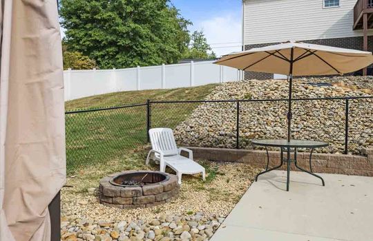 back yard, firepit, fencing