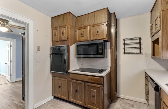 built in wall oven, built in microwave, cooktop