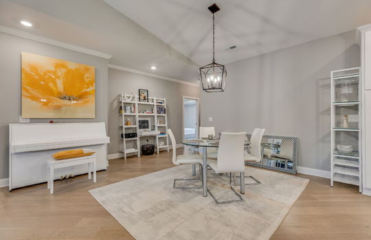 dining space, luxury vinyl flooring