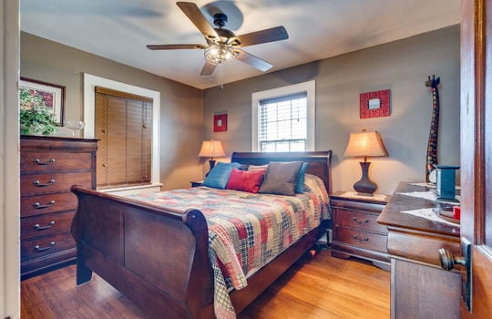 bedroom, windows, ceiling fan, hardwood flooring