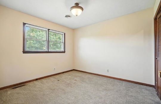 bedroom, carpet, window, closet