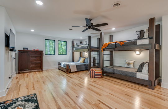 upper level bedroom, hardwood flooring, ceiling fan, recessed lighting, spacious room