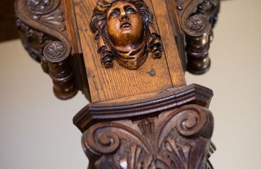 wood detailing in stairwell