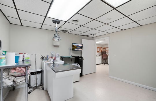 34_117 ed hines dr-19