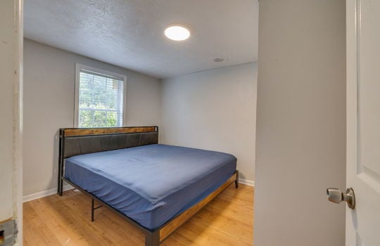 bedroom, laminate flooring, window