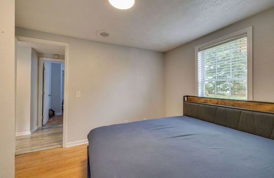 bedroom, laminate flooring, window