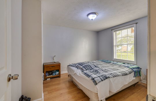 bedroom, laminate flooring, window