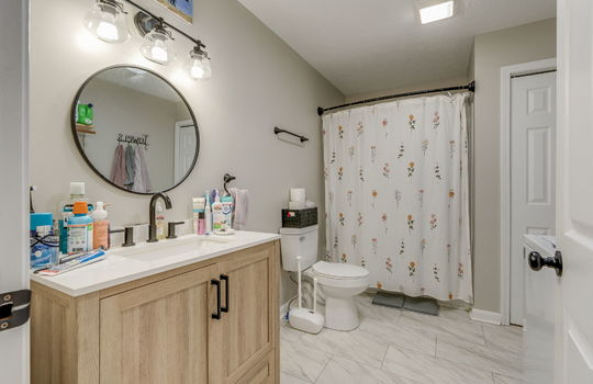 bathroom, sink, toilet, shower/tub, storage closet