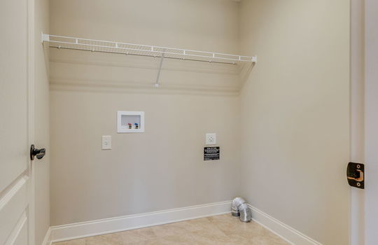 laundry room, shelving, washer/dryer hookups