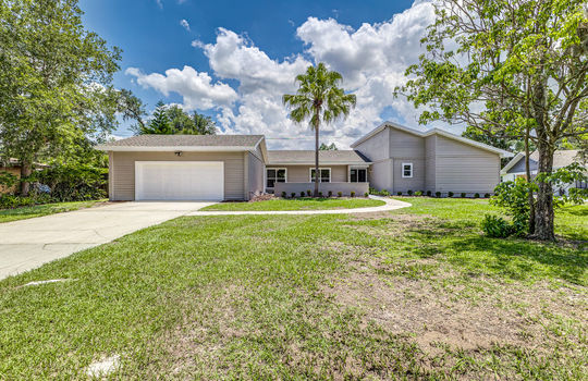 Oak Square E-2