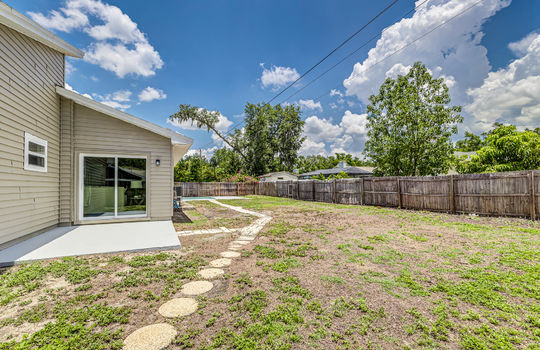 Oak Square E-36