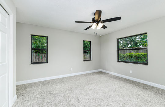 Ash Ln interior-12