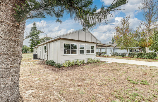 Senate Rd Exterior-4