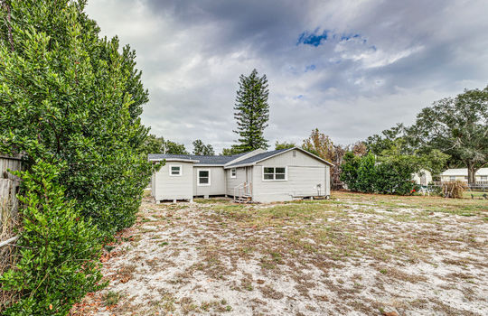 Senate Rd Exterior-7