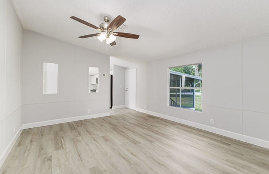Carrolwood Dr-13