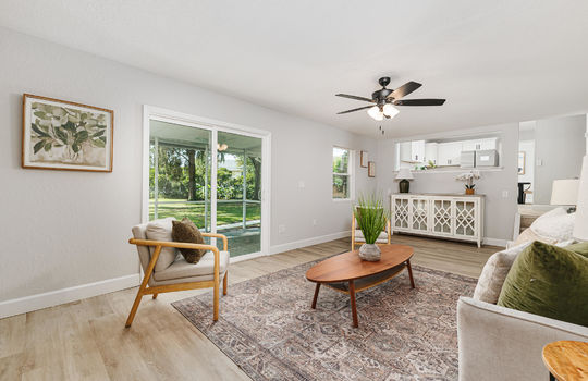 Havenwood Dr staging-11