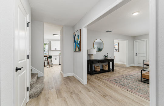 Havenwood Dr staging-2