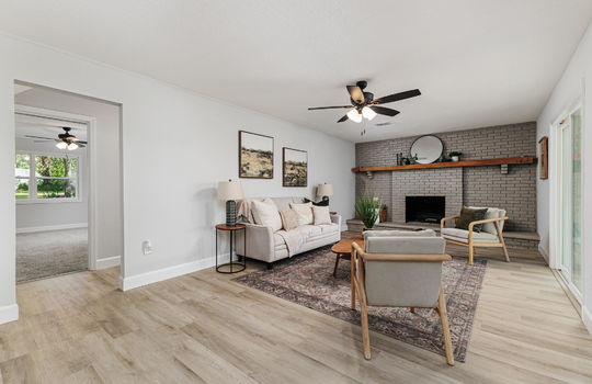 Havenwood Dr staging-9