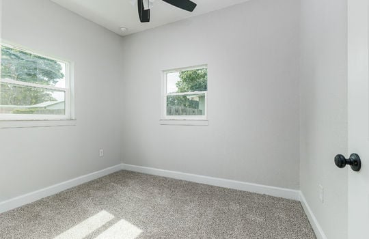Victoria Blvd-15 (1)