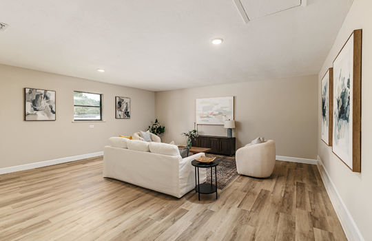 Forestbrook Dr-15