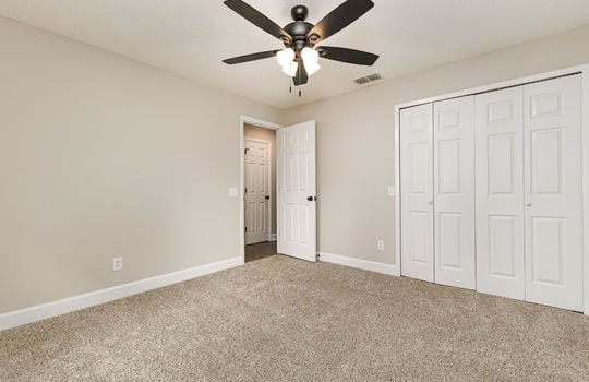 Forestbrook Dr-25