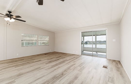Floral Ave 306-12