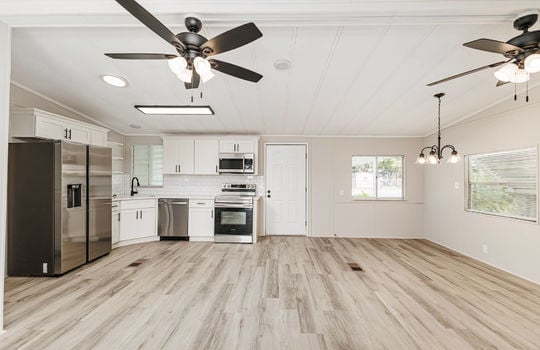 Floral Ave 306-14