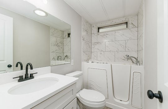 Floral Ave 306-16