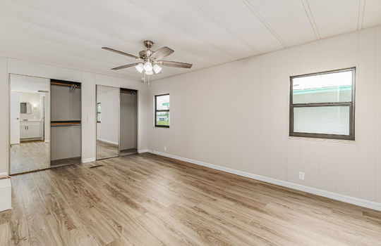 S Floral Ave-21
