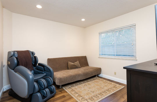 21032-horsetree-cir-mls-18
