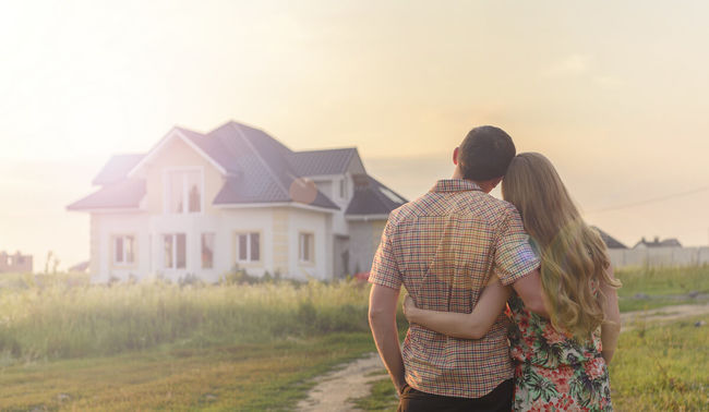 Are the Holidays the Best Time to Buy a Home?