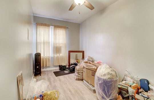 Bedroom-011-015-1334x1000