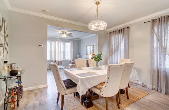 Dining Room-006-008-1334x1000