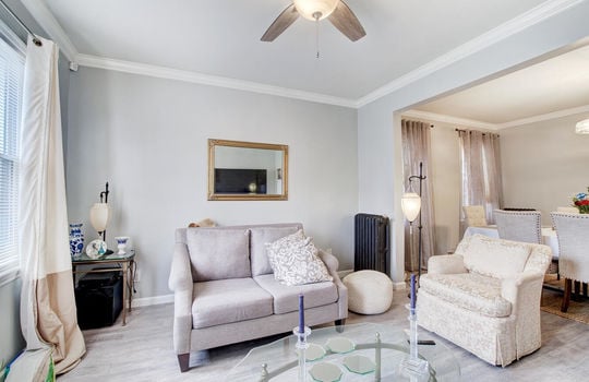 Living Room-003-007-1334x1000