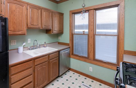 3719 Indiana Ave Sioux City MLS 15