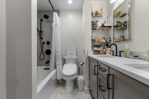 004_charlesgate01201_586