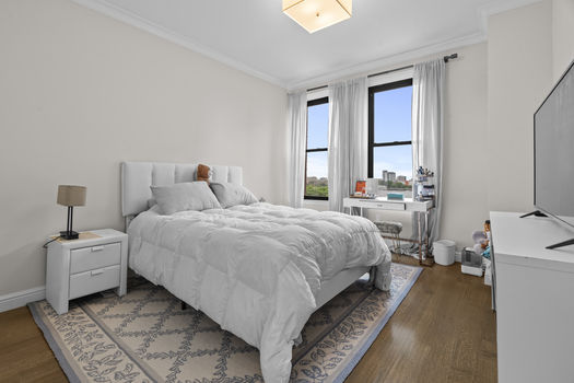 018_charlesgate01131_122