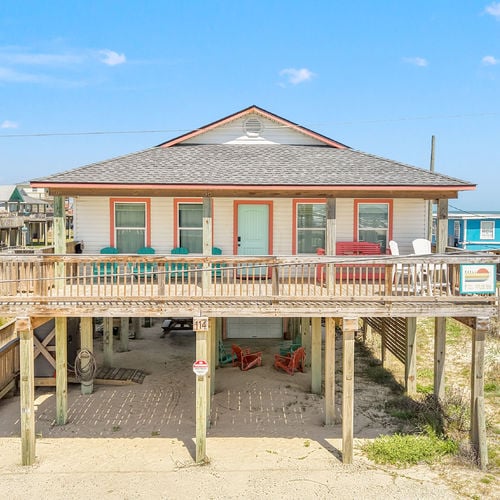 Steps from the Sand l 114 Coral Court Surfside Beach TX