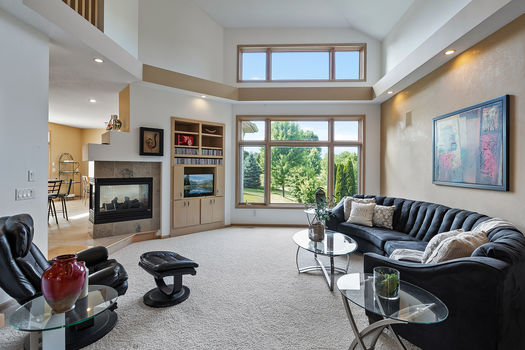 07_8942_Almquist7_mls