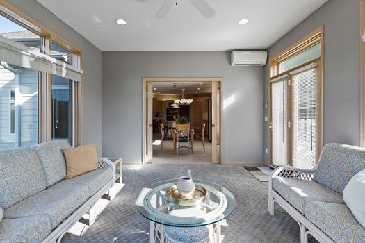 19_8942_Almquist19_mls