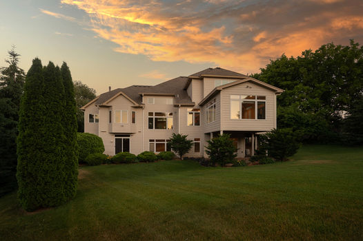 62_Almquist_AT10_mls