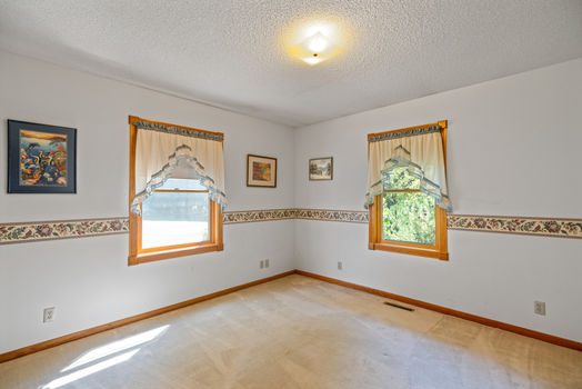 23_1460_County23_mls