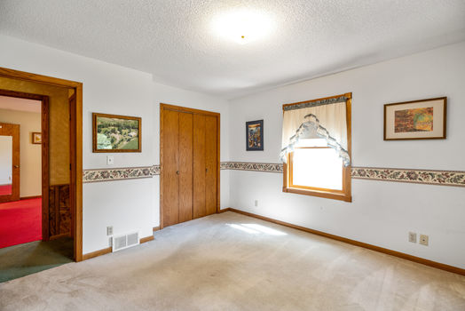 24_1460_County24_mls